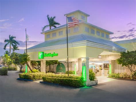 HOLIDAY INN® KEY LARGO, AN IHG HOTEL .